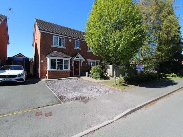 House for sale in Little Mountain, Wales