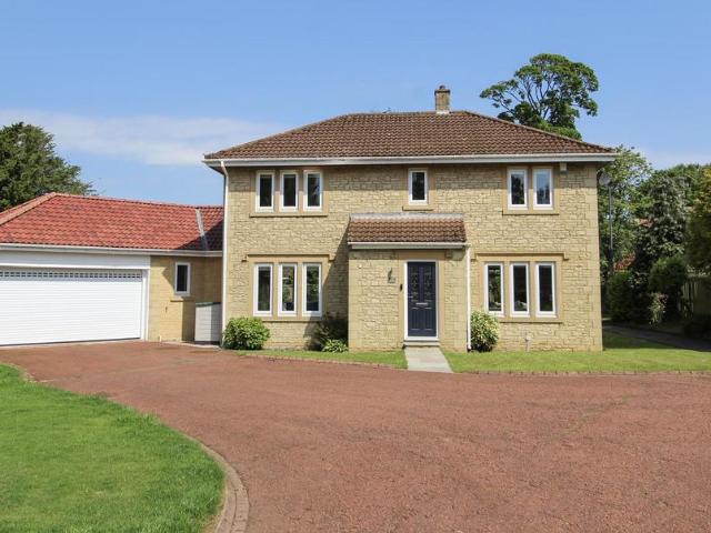 House for sale in North Gosforth, Newcastle Upon Tyne