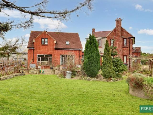 House for sale in Bromsberrow Heath, Gloucestershire