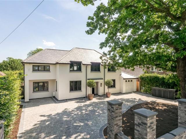 House for sale in Styal