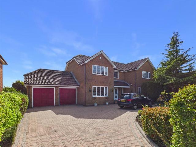 House for sale in Kirk Ella, Isle Of Man