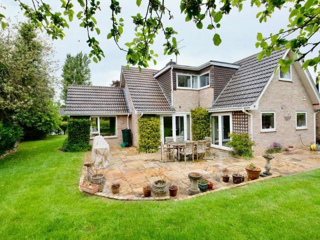 House for sale in Huntingdon, Cambridgeshire