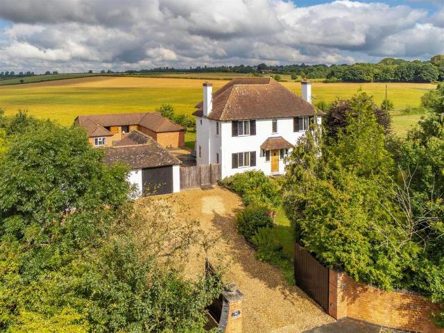 House for sale in Alderminster, Warwickshire