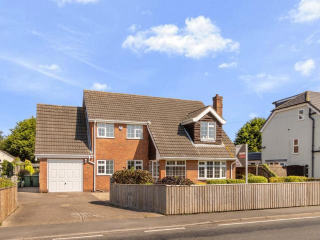 House for sale in Habrough, North East Lincolnshire