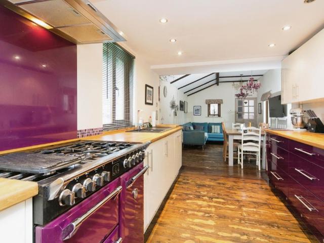 House for sale in Henfaes, Abergwyngregyn