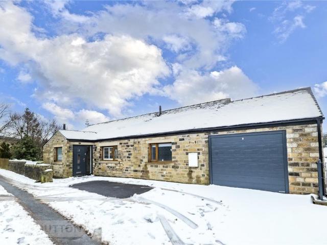 House for sale in Holme Valley, Holmfirth