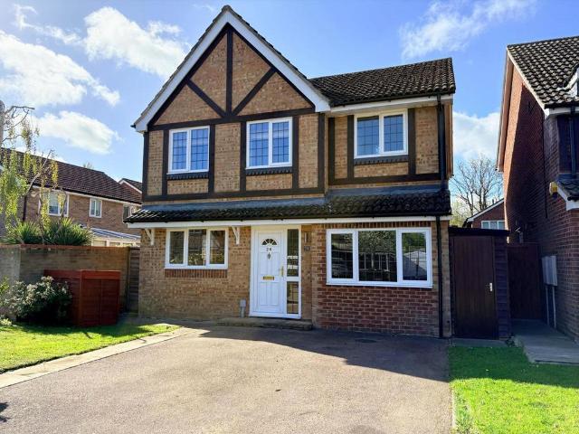 House for sale in Burstow, Hillview