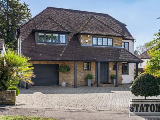 House for sale in Hadley Wood, Isle Of Man