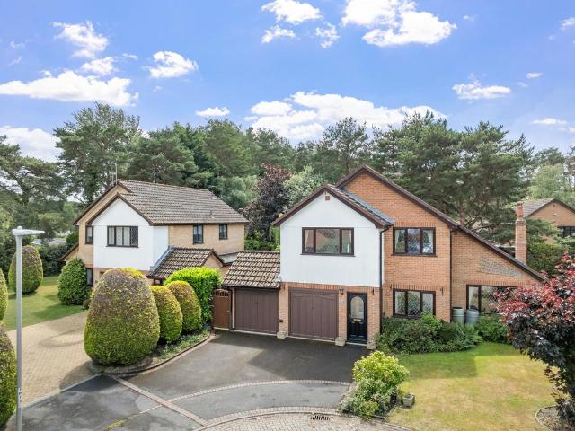House for sale in Wareham St. Martin, East Dorset
