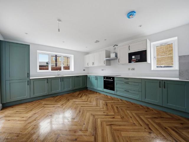 House for sale in Gun Hill, Warwickshire