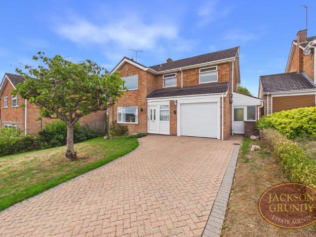 House for sale in Great Doddington, North Northamptonshire