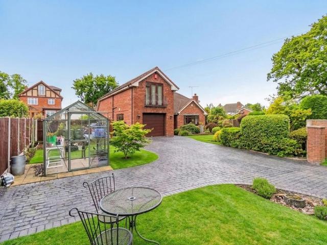 House for sale in Hawarden, Wales