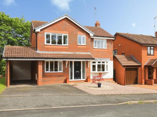 House for sale in Crookhill, Worcestershire