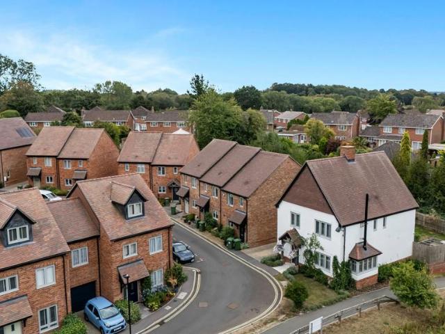 House for sale in Fair Oak and Horton Heath, Helford