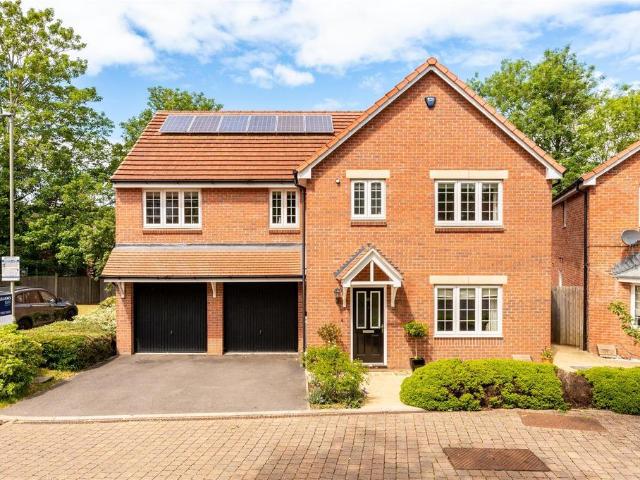 House for sale in Newtown, Reading
