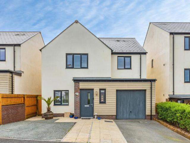 House for sale in Yalberton, Livermead