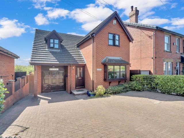House for sale in Andertons Mill, Lancashire