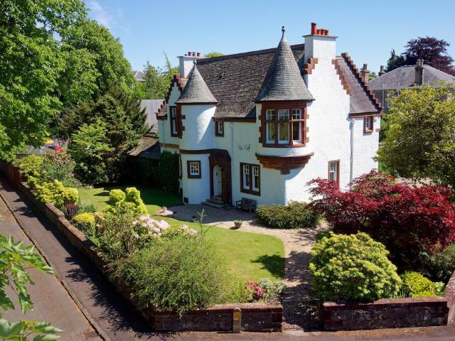 House for sale in Kilmacolm