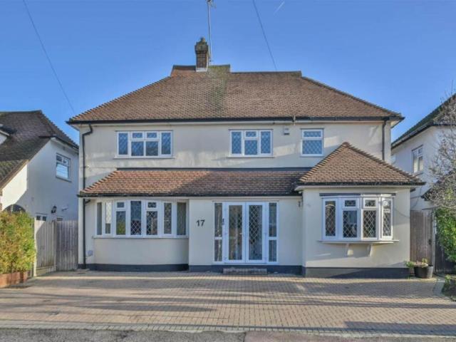 House for sale in Brook Street, Navestock Side