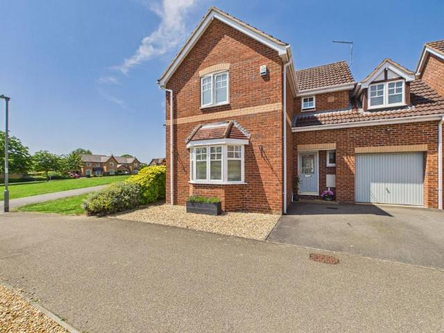 House for sale in Oundle