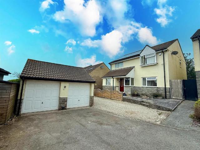 House for sale in Colebrook Village, Mount Wise