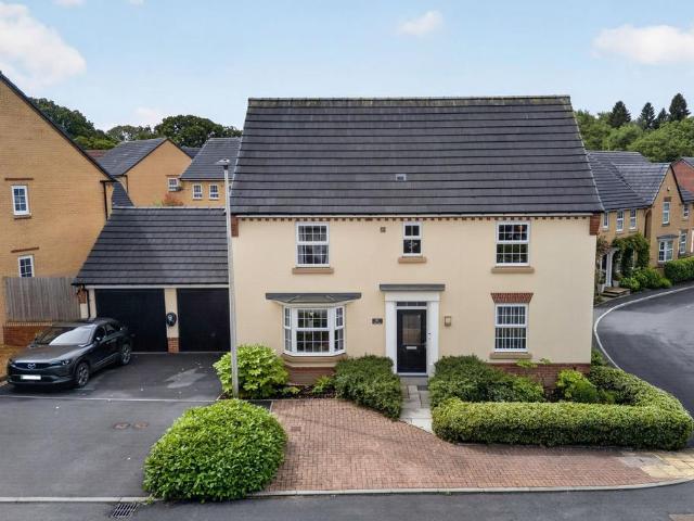 House for sale in Falcon Lodge, Wales