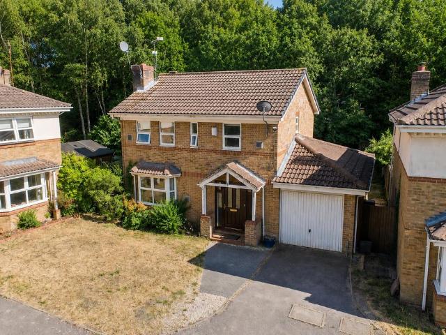 House for sale in Little Sandhurst