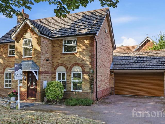 House for sale in Hutton, Navestock Side