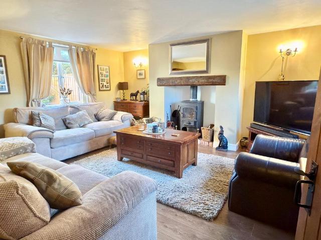 House for sale in Pamington, Gloucestershire
