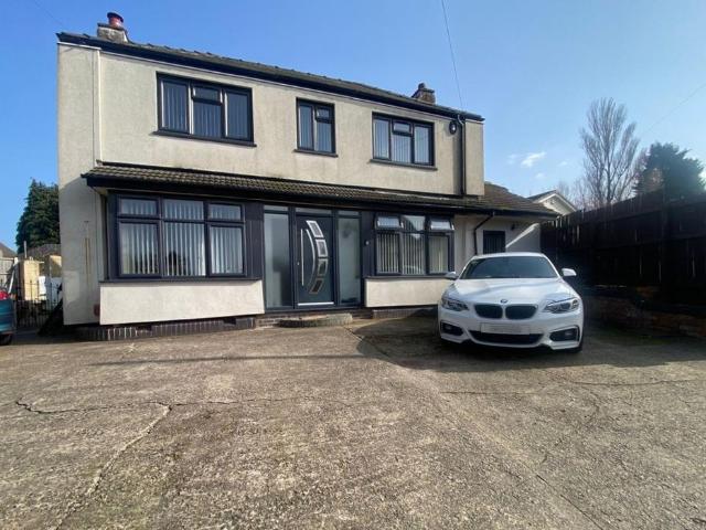House for sale in Bilston, West Midlands