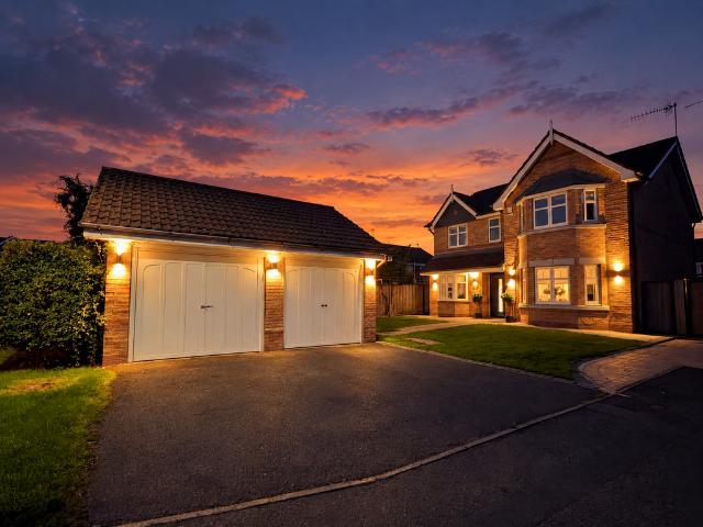 House for sale in Woodchurch, Moreton