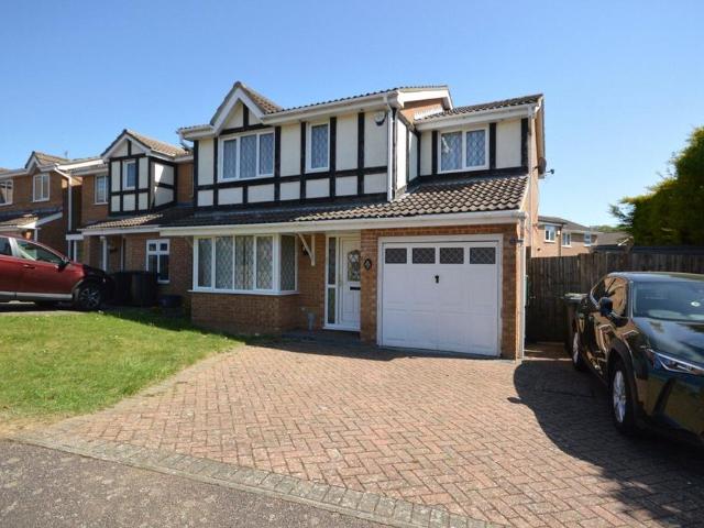 House for sale in Stopsley, Luton