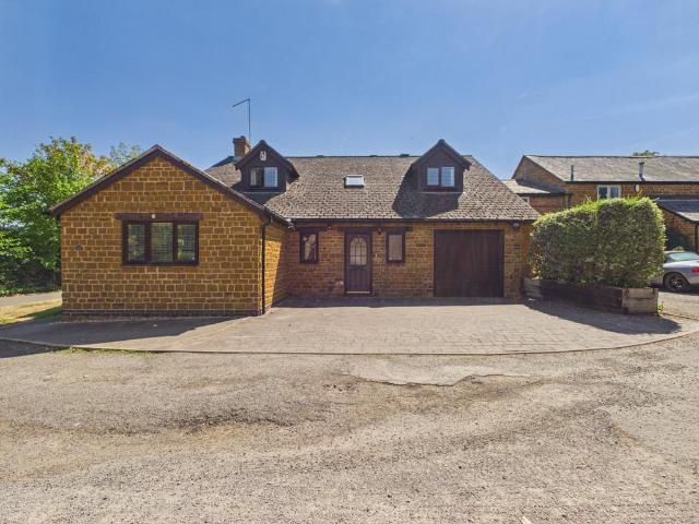 House for sale in Kislingbury, Northamptonshire