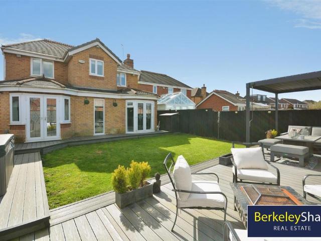 House for sale in Waddicar, Sefton