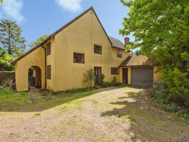 House for sale in King's Walden, Hertfordshire