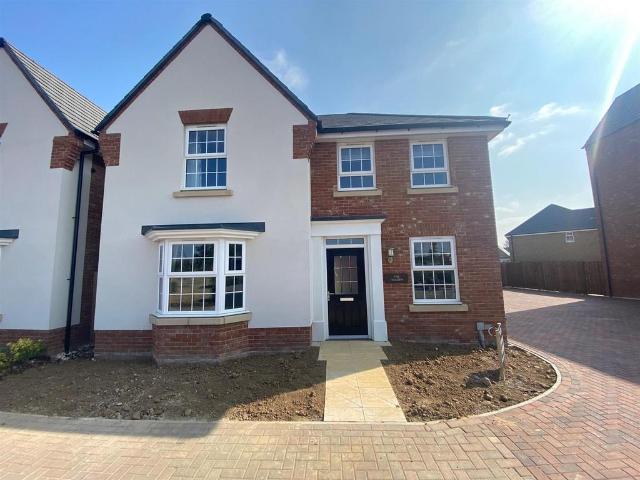 House for sale in Hampton Gardens, Peterborough