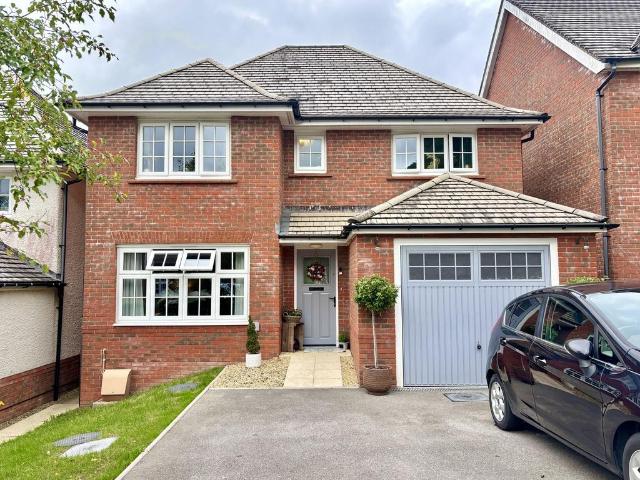 House for sale in Cilybebyll, Gellinudd
