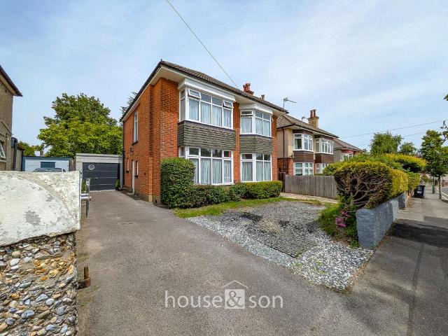 House for sale in Talbot Village, Bournemouth