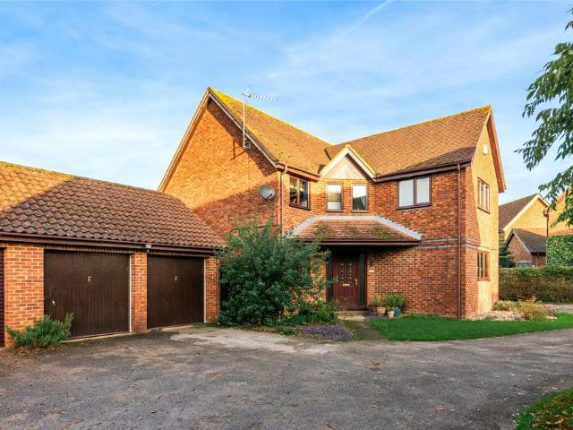 House for sale in Willen, Milton Keynes