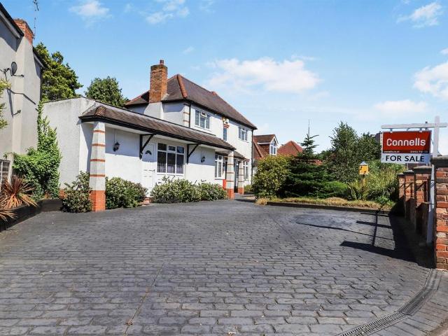 House for sale in Merryhill, West Midlands