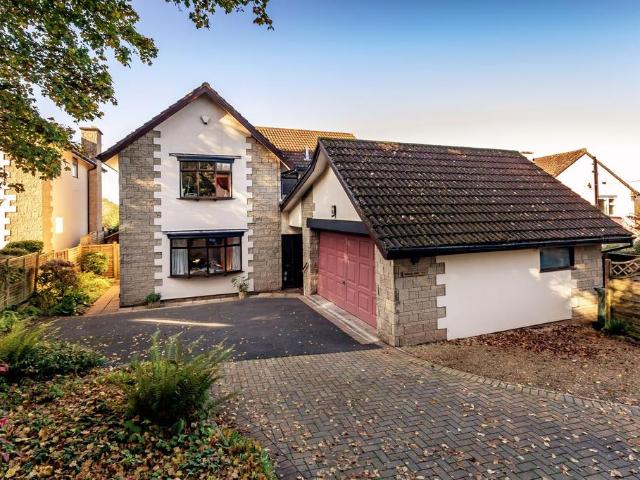 House for sale in Farleigh, Backwell