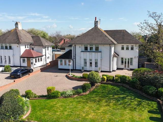 House for sale in Meols, Hoylake