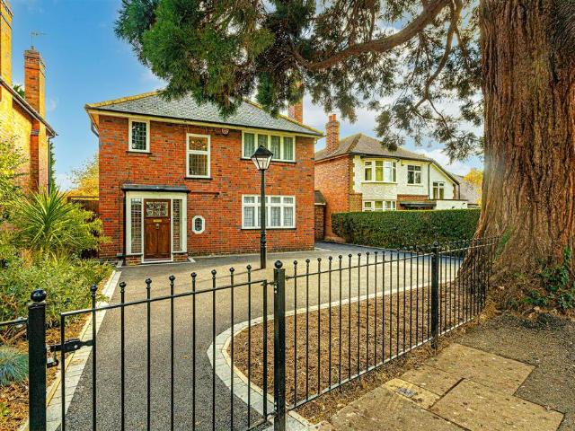 House for sale in Humberstone, Leicester