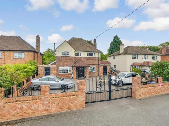 House for sale in Perry Court, Swale