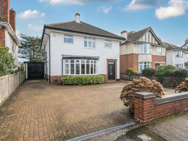 House for sale in Rowbarton, Rumwell