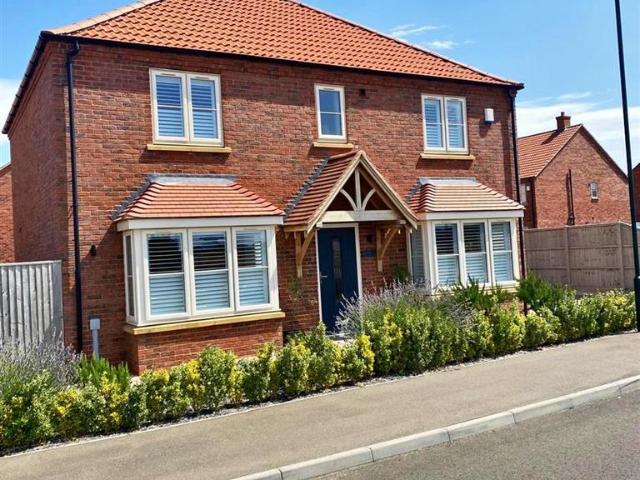 House for sale in Barnoldby Le Beck, North East Lincolnshire