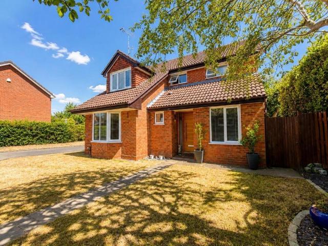 House for sale in Charvil