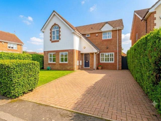 House for sale in Green Park, Milton Keynes