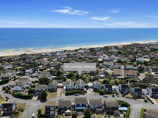 House for sale in Felpham, Clapham