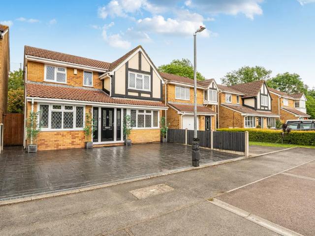 House for sale in Stoke Gifford, South Gloucestershire